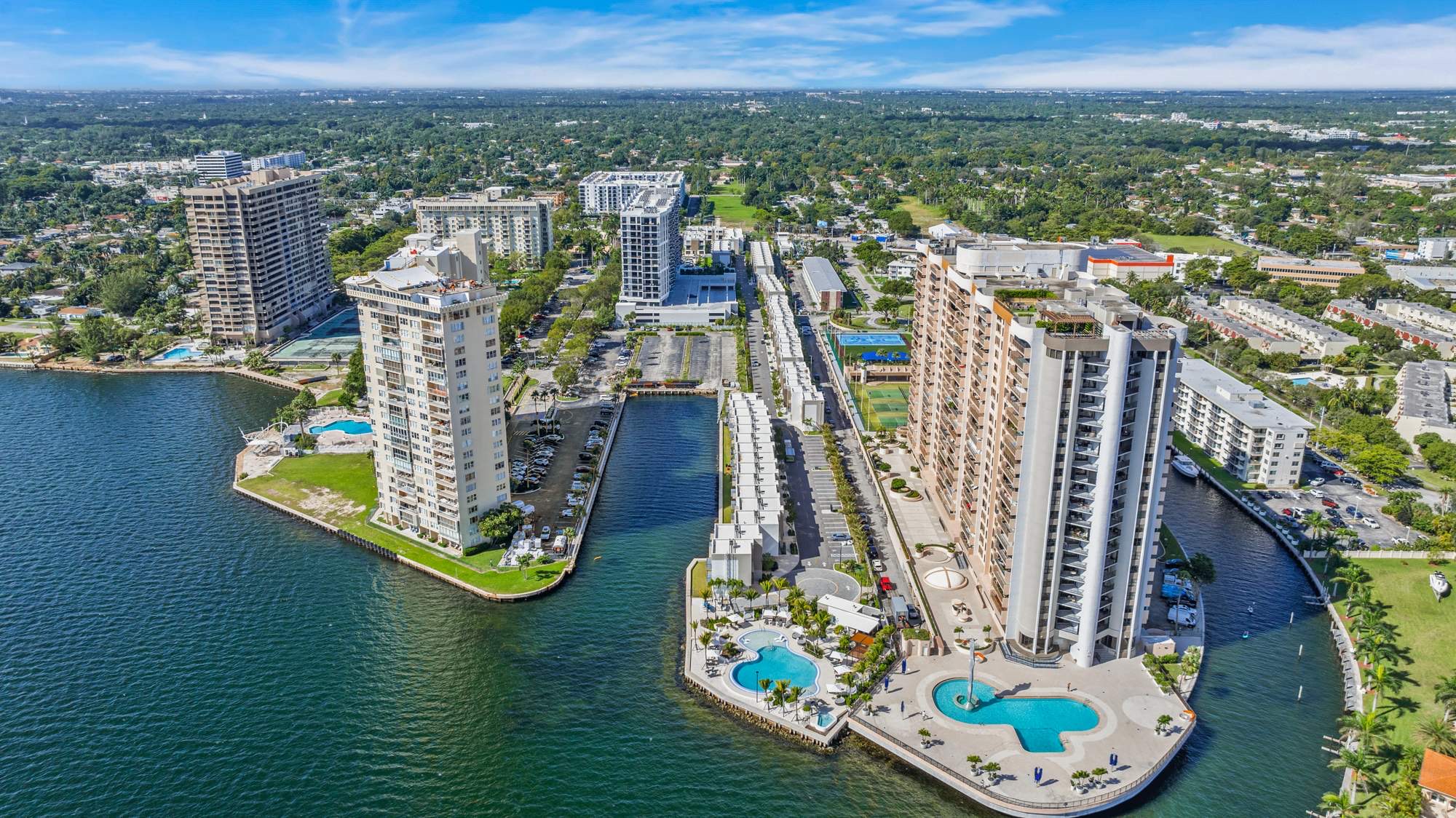 Biscayne Shores waterfront aerial, North Miami